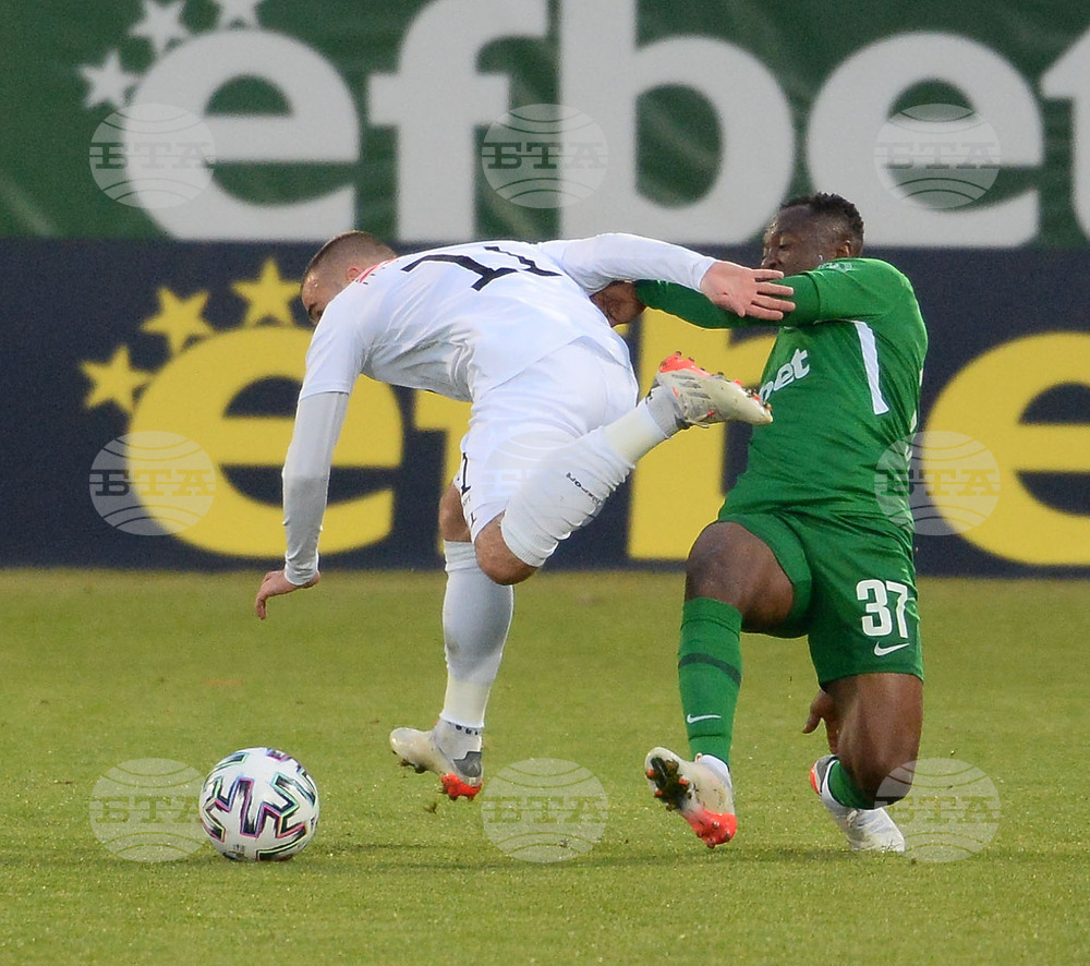 Разград - футбол - Лудогорец - Славия