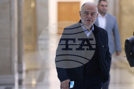 Парламент - Временна комисия за проверка на факти и обстоятелства за дейността на Глеб Мишин, свързана с данни за евентуално осъществяване на неправомерно предоставяне на българско гражданство