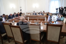 Народно събрание  -  Временна комисия за установяване на факти и обстоятелства относно изчезналия стратегически документ "Пътна карта за реализация на проекта за разширение на газопреносната система на Република България"