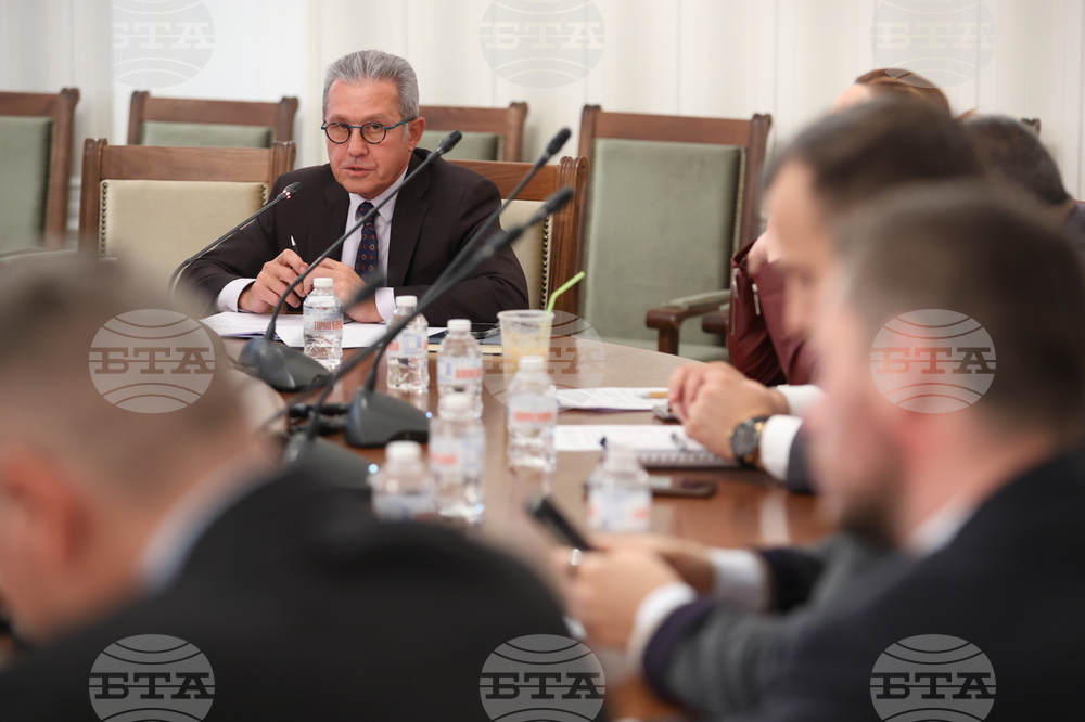 Народно събрание  - Временна комисия за проверка на всички факти и обстоятелства, свързани с дерогацията на „Лукойл“