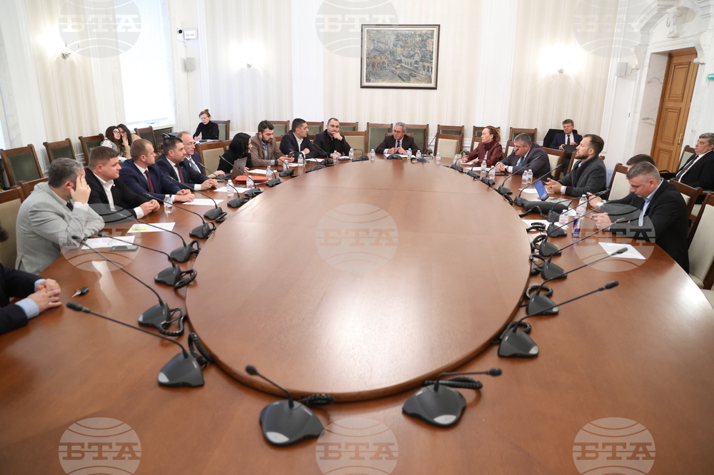 Народно събрание  - Временна комисия за проверка на всички факти и обстоятелства, свързани с дерогацията на „Лукойл“