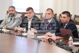 Народно събрание  - Временна комисия за проверка на всички факти и обстоятелства, свързани с дерогацията на „Лукойл“