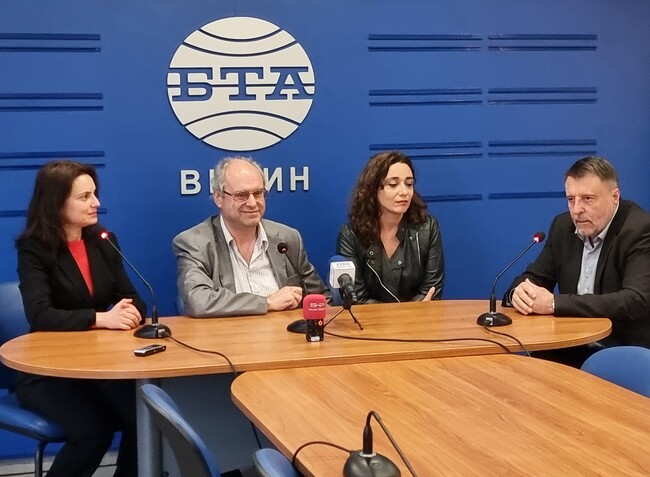 Представяне на поредица от концерти на Симфониета Видин с маестро Петър Димитров и солисти Анелия Господинова, Евгения Ралчева и Бойко Цветанов