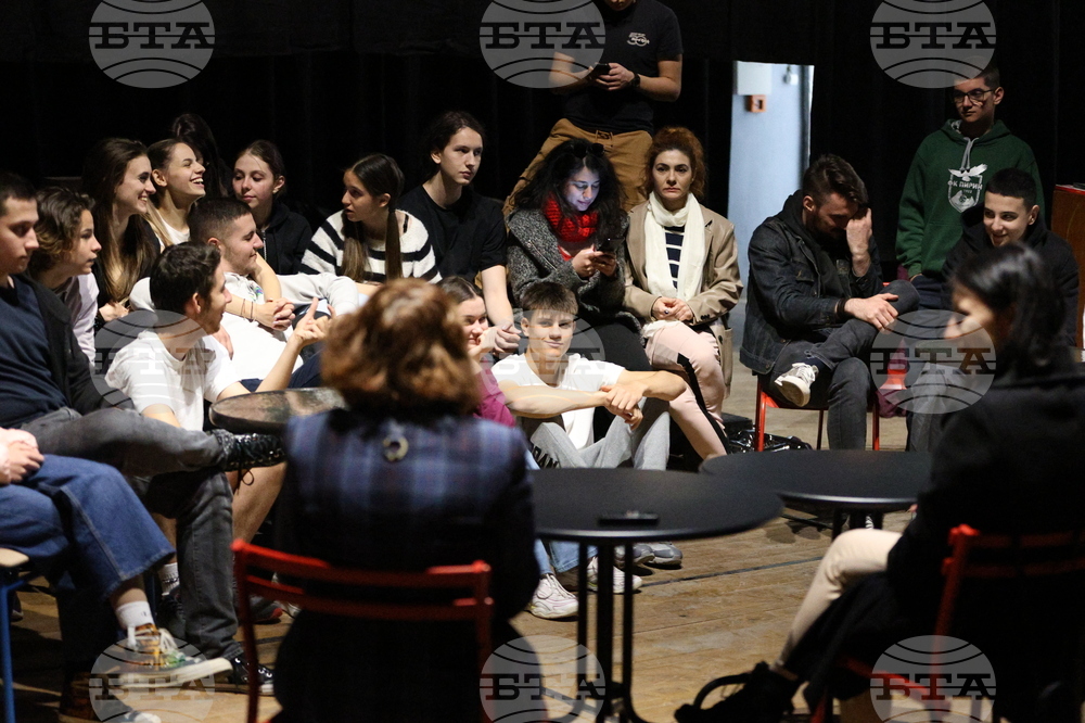 Благоевград - Камерна опера - „Класният се жени“ - премиера