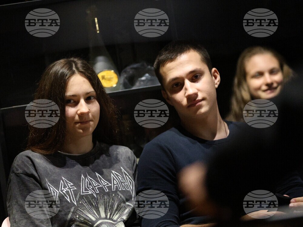 Благоевград - Камерна опера - „Класният се жени“ - премиера