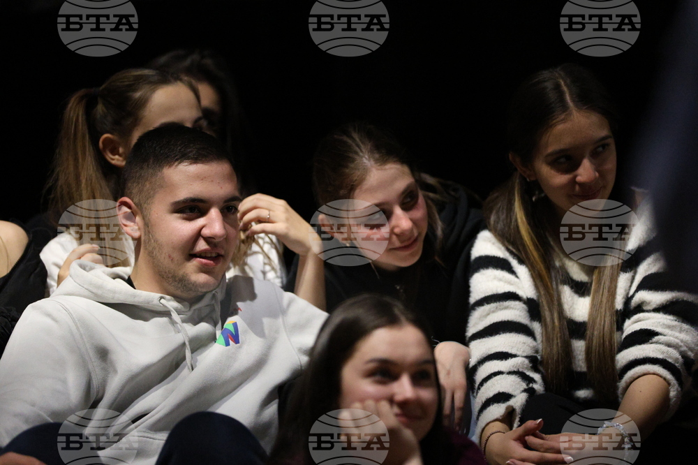 Благоевград - Камерна опера - „Класният се жени“ - премиера