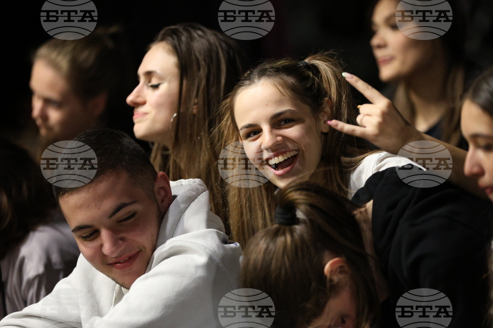 Благоевград - Камерна опера - „Класният се жени“ - премиера