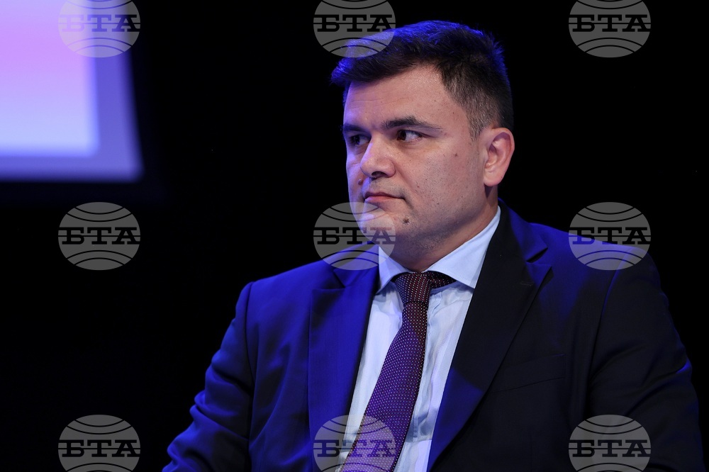 Форум „Растеж в бурни времена“ - Лъчезар Богданов