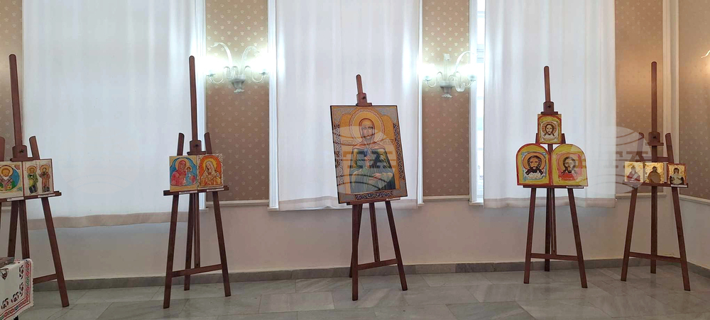 Изложба, посветена на местния храм "Св. Николай Мирликийски Чудотворец", откриха в Тутракан