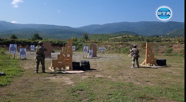 Военнослужещи от Специалните сили на България, Гърция и Румъния демонстрираха съвместни оперативни процедури