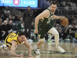 Pacers Bucks Basketball