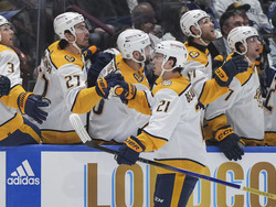 Predators Canucks Hockey
