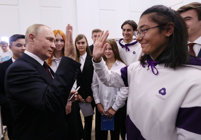 Путин вероятно подготвя руското общество за мобилизиране на нови сили за войната в Украйна, казва Институтът за изследване на войната