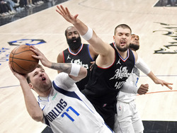 Mavericks Clippers Basketball