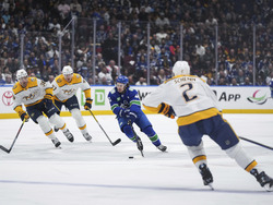 Predators Canucks Hockey