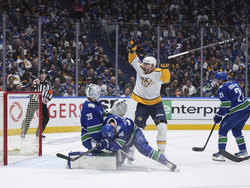 Predators Canucks Hockey