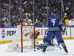 Predators Canucks Hockey