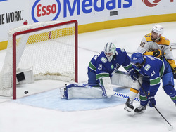 Predators Canucks Hockey