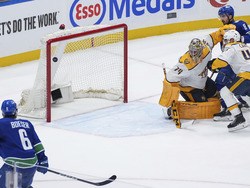 Predators Canucks Hockey