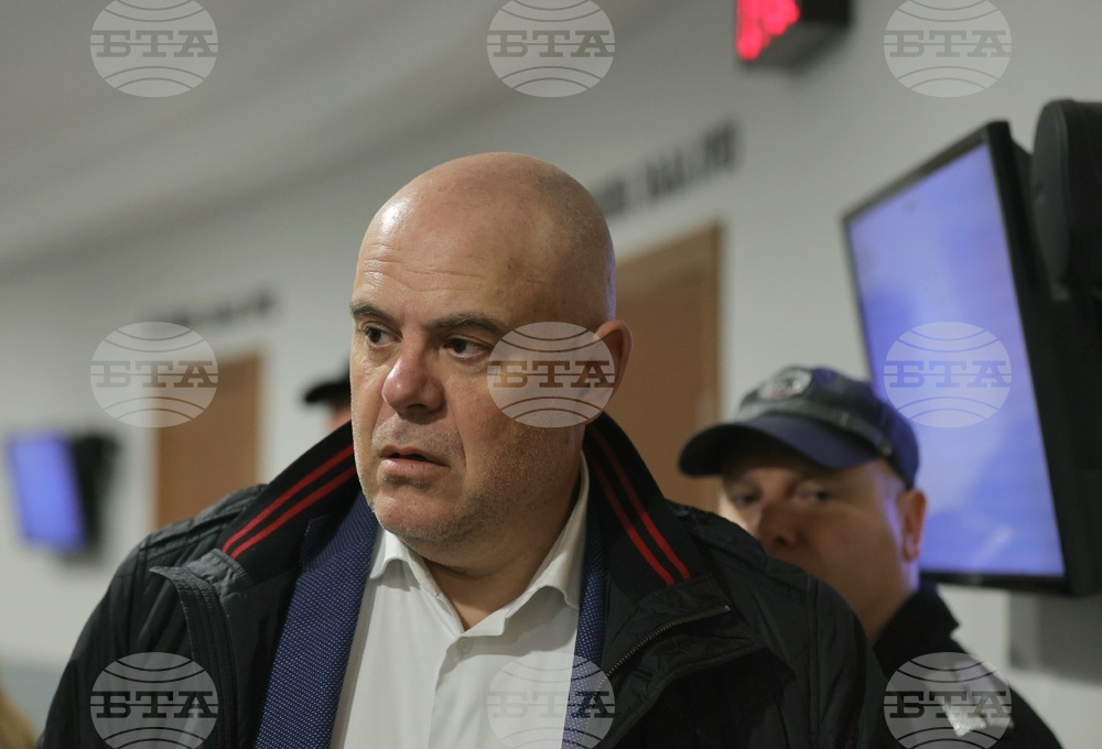 Съдът прекрати за момента делото за клевета на Иван Гешев срещу Атанас Славов