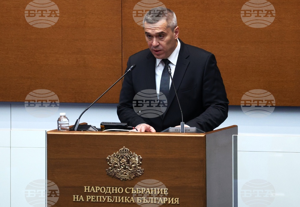 Парламент - Георги Тахов - заседание