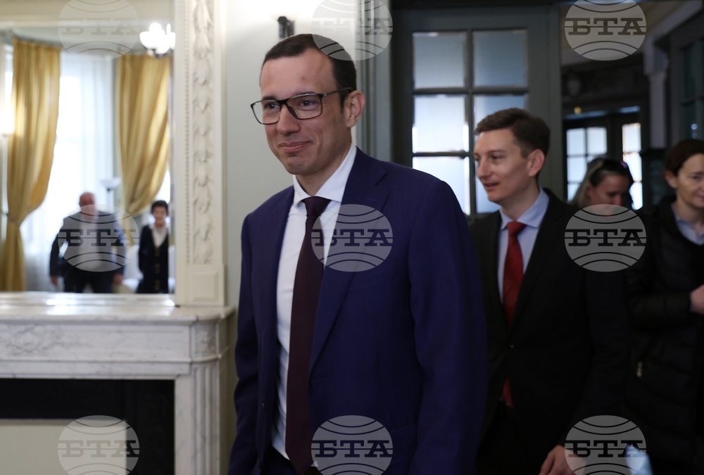 Подписване на „Колективен трудов договор 2024-2025 за детско и училищно здравеопазването София – град“