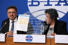 Национален пресклуб на БТА София - договор за дългосрочно сътрудничество между Национална професионална гимназия по полиграфия и фотография и БТА