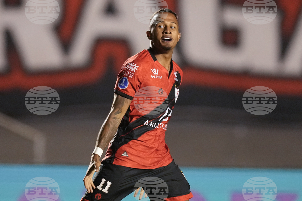 Бразилският Клубе де Регатас Бразил потвърди, че е продал крилото Лео Перейра на ЦСКА за около 800 хиляди евро