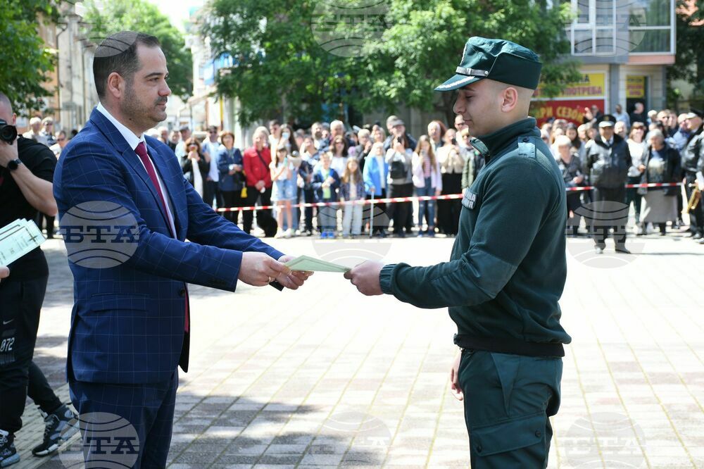 Министър Стоянов: Няма по-голяма гордост от доверието да бъдете истински стражи на Родината
