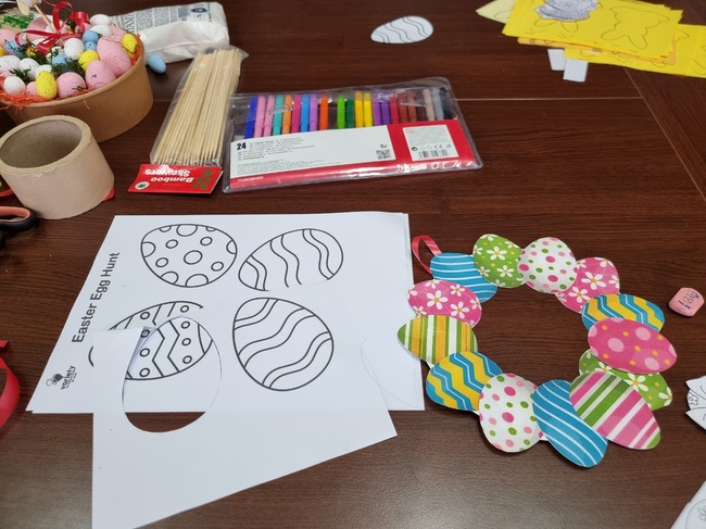 Празнична украса за Великден изработиха деца от предучилищна група в Първо българско училище „Св. св. Кирил и Методий” в Ковънтри