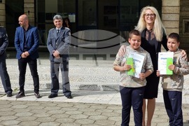 Ямбол - награждаване - конкурс за детска рисунка „С очите си видях бедата“