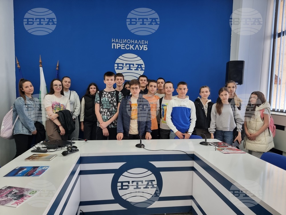 Национален пресклуб на БТА Ловеч - ученици - Основно училище „Васил Левски“