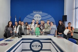 Национален пресклуб на БТА Ловеч - ученици - Основно училище „Васил Левски“