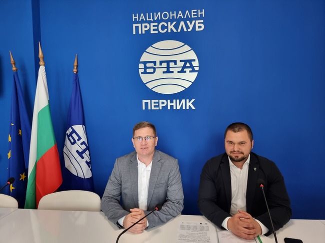 За подадени сигнали и жалби по изпълнението на досегашните дейности на водния цикъл в Перник съобщиха от местната структура на „Възраждане“