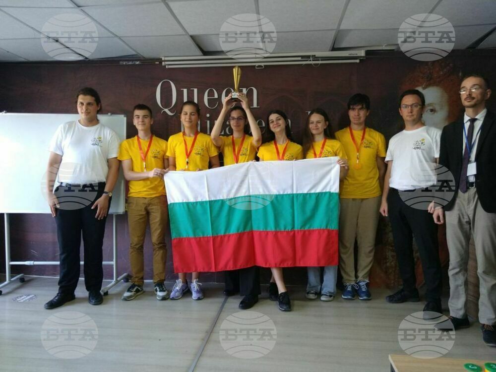 Bulgarian School Students Triumph at International Young Naturalists' Tournament