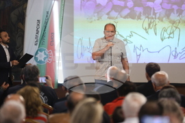 Първа българска експедиция за изкачване на връх Еверест - годишнина - Петко Тотев