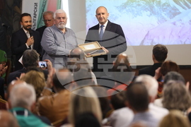 Първа българска експедиция за изкачване на връх Еверест - годишнина