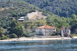 Света гора - Атон - Стената