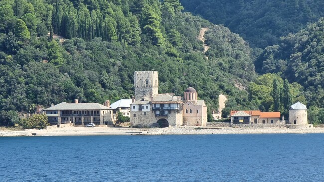 Bulgarian Delegation Led by Justice Minister to Attend Installation of New Abbot of Zograf Monastery in Mount Athos