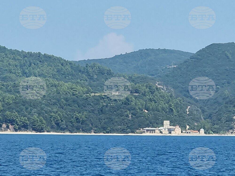 Света гора - Атон - скалата Зографу