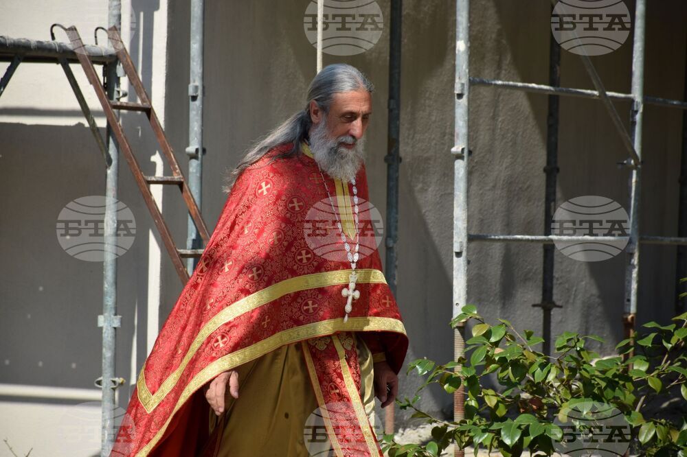 Село Лешница - 100-годишно училище - ремонт