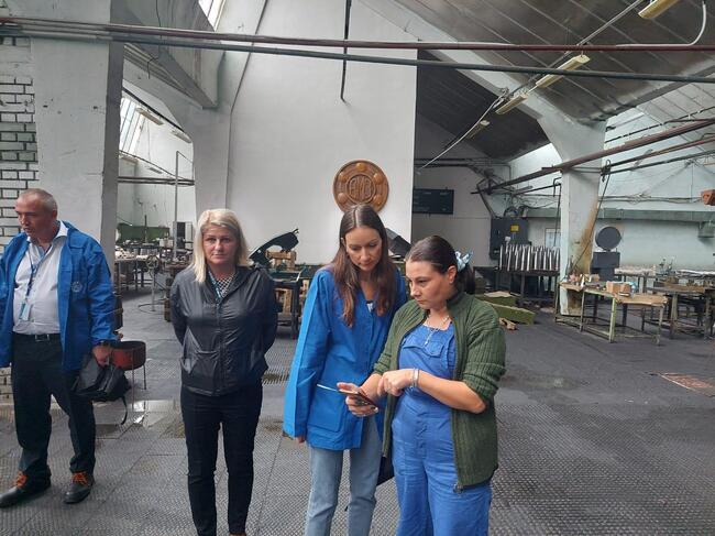 Зам.-министър Щонова: До 24 часа ще се възстанови електрозахранването на производствената площадка на ВМЗ в Сопот