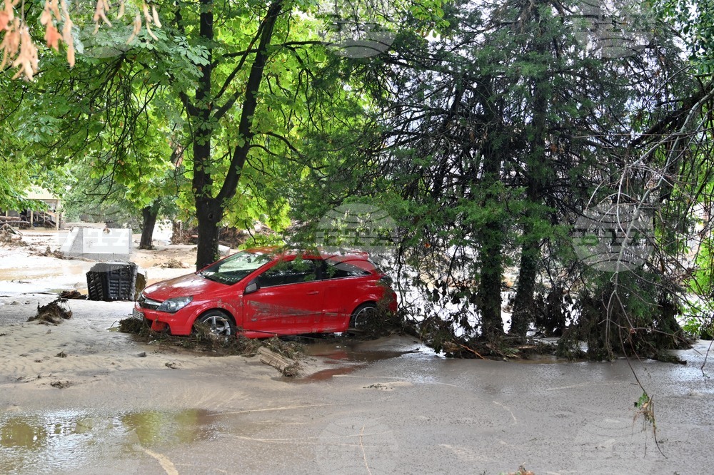Село Каравелово - наводнение