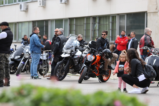 ВМА събира мотористи на курс по „Първа помощ”