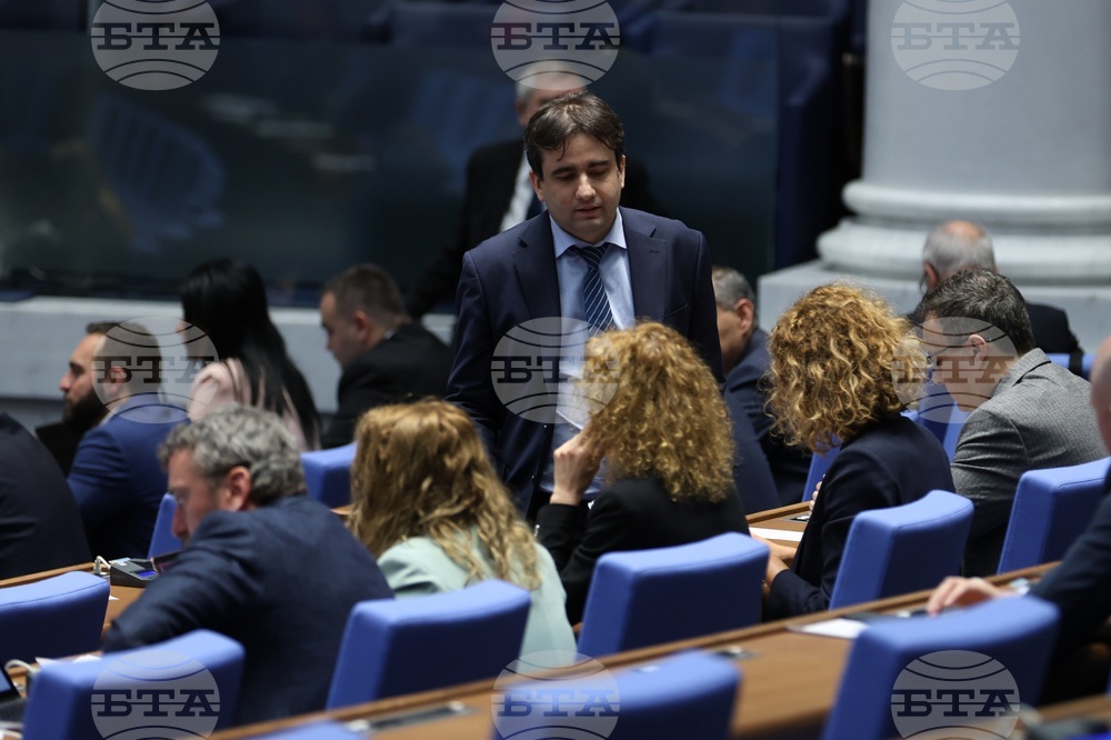 Парламент - заседание - Божидар Божанов