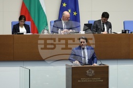 Парламент - заседание - Асен Василев