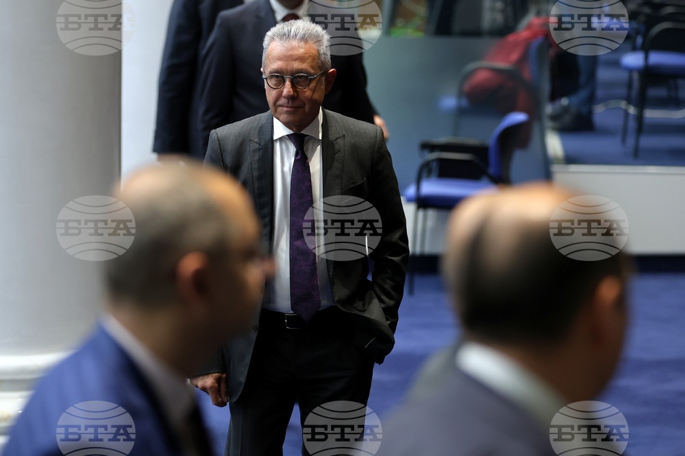 Парламент - заседание - Йордан Цонев