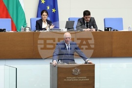Парламент - заседание - Росен Желязков