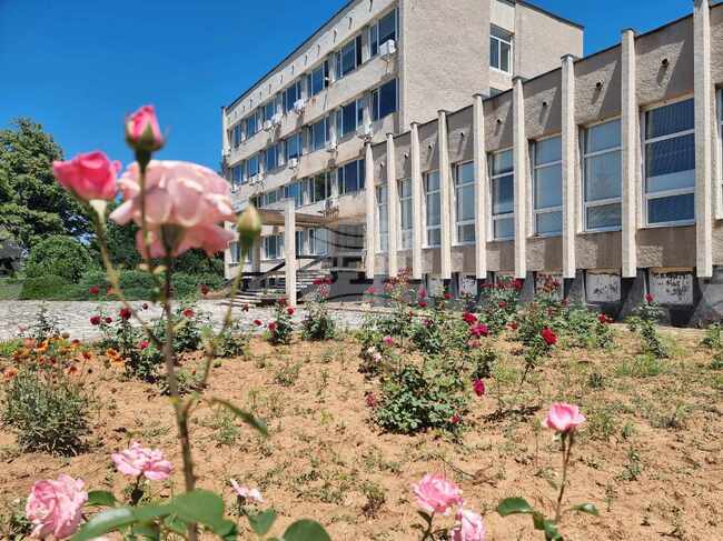 Институтът по земеделие в Кюстендил ще отбележи празника на земеделската наука с дегустация на нови сортове ябълки