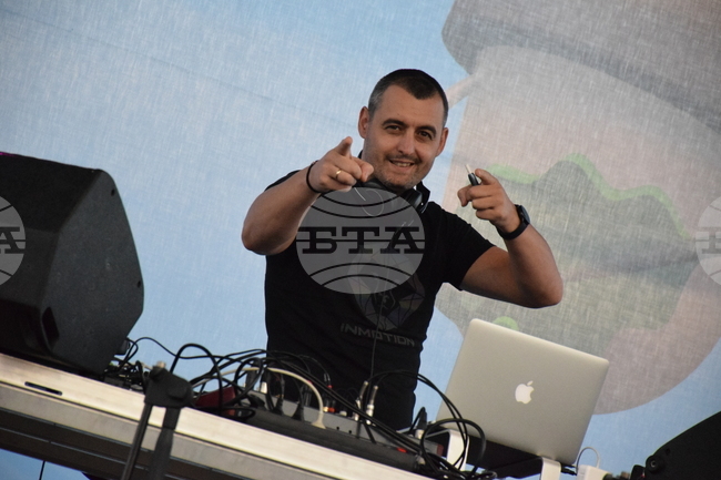 Село Дъбрава - The Brava Balkan Fest